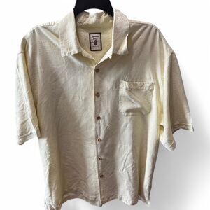 Jamaica Jaxx Hawaiian 100% Silk Men’s size Large button-down shirt with pocket